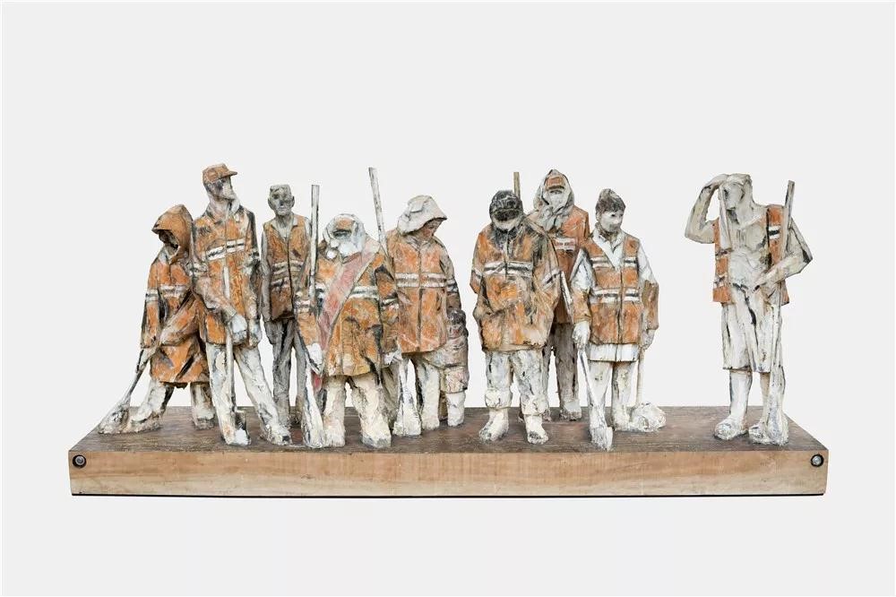 金奖 吕学晶 《亮丽的风景线》 200cm×87cm×50cm 雕塑